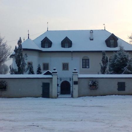 Castle Kastiel Kotesova Apartman Kültér fotó
