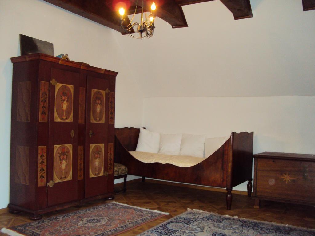 Castle Kastiel Kotesova Apartman Szoba fotó