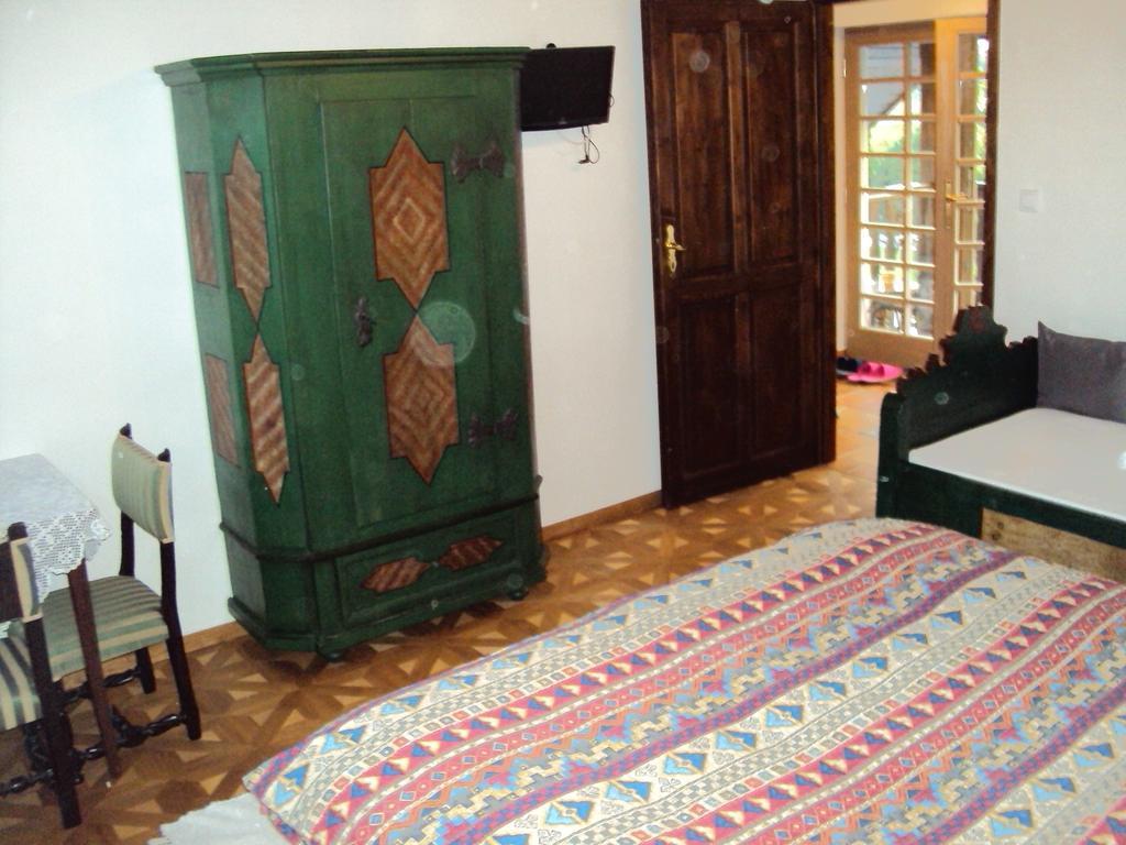 Castle Kastiel Kotesova Apartman Szoba fotó