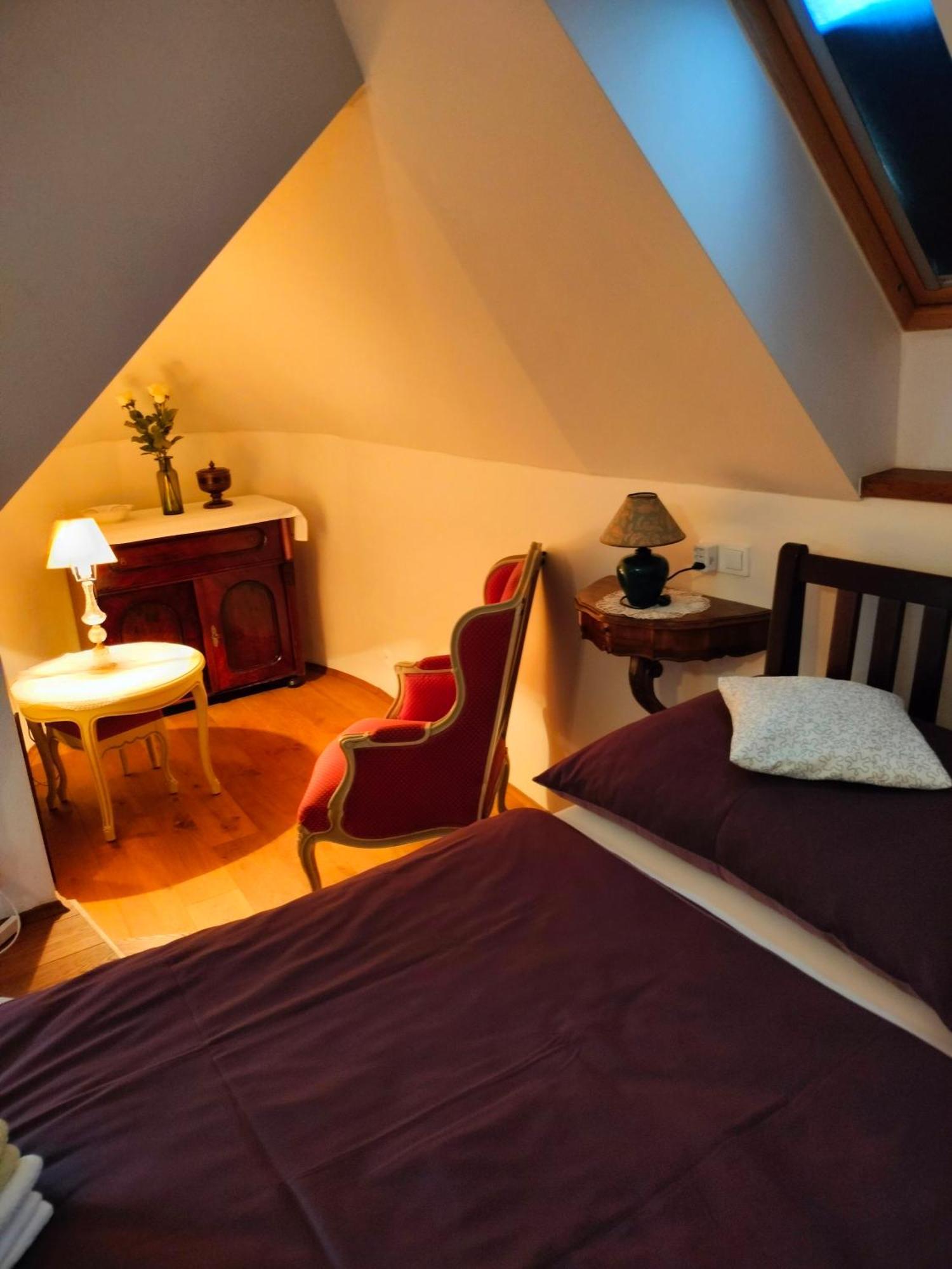 Castle Kastiel Kotesova Apartman Kültér fotó