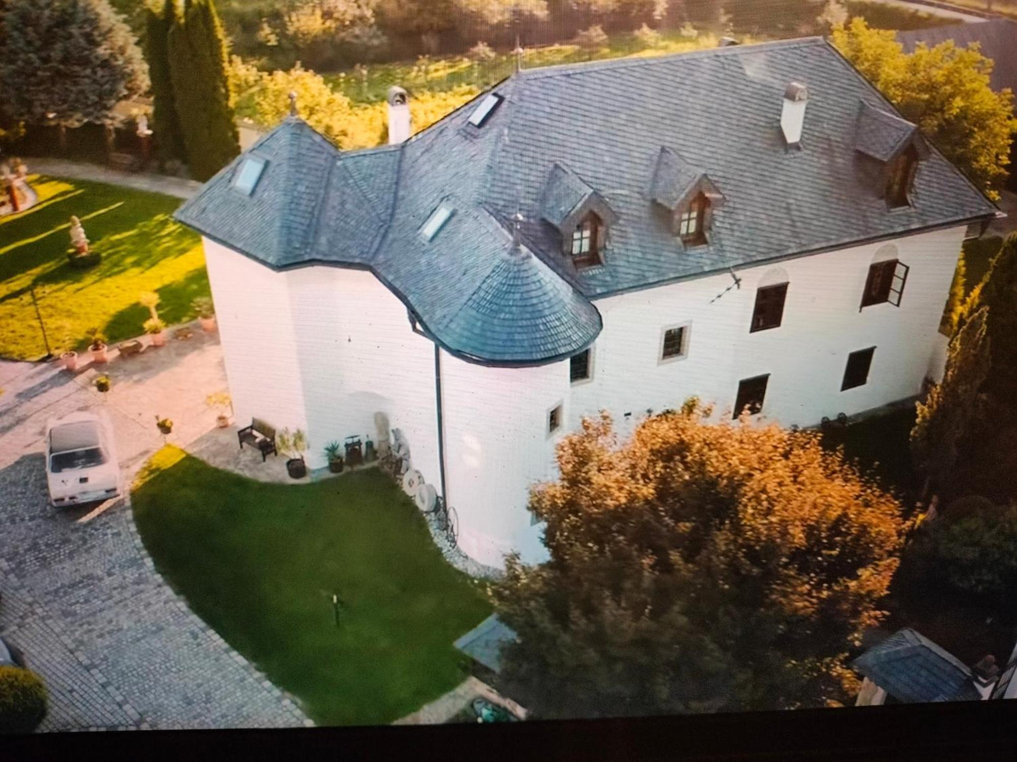 Castle Kastiel Kotesova Apartman Kültér fotó