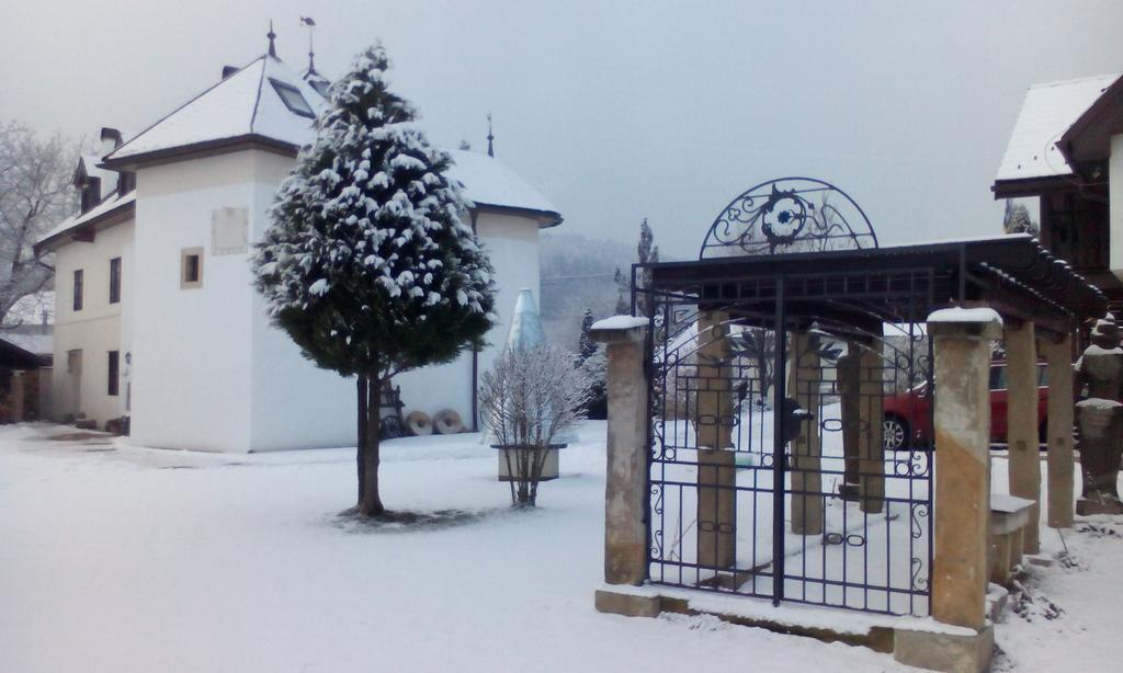 Castle Kastiel Kotesova Apartman Kültér fotó
