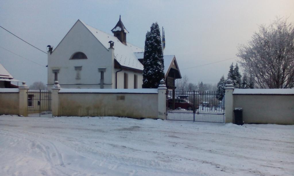 Castle Kastiel Kotesova Apartman Kültér fotó